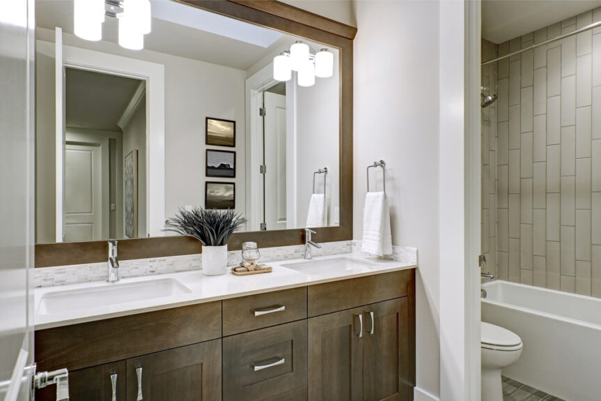 How to Choose the Right Bathroom Vanity Lighting
