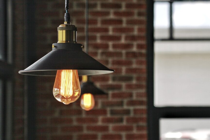 How to Choose Timeless Light Fixtures in 6 Easy Steps